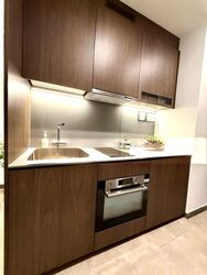 Midtown Modern (D7), Apartment #581898341